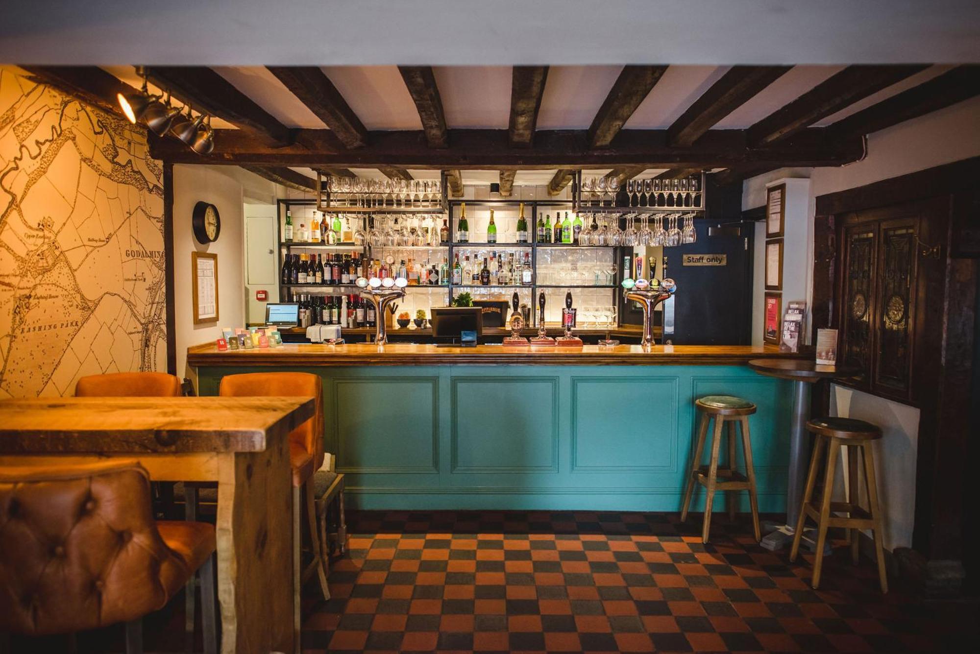 The Stag On The River Godalming Exterior photo